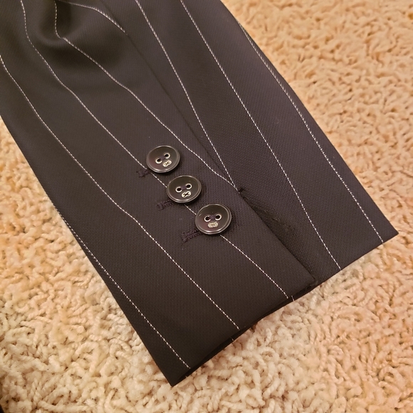 Escada Vintage Blazer Embroidered Pinstriped Size 10 NWT - Picture 13 of 16